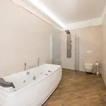 Apartment P1 Premium-suite, 4 Zimmer, 105 Qm, Parkplatz *