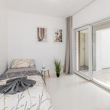 P1 Premium-suite, 4 Zimmer, 105 Qm, Parkplatz *