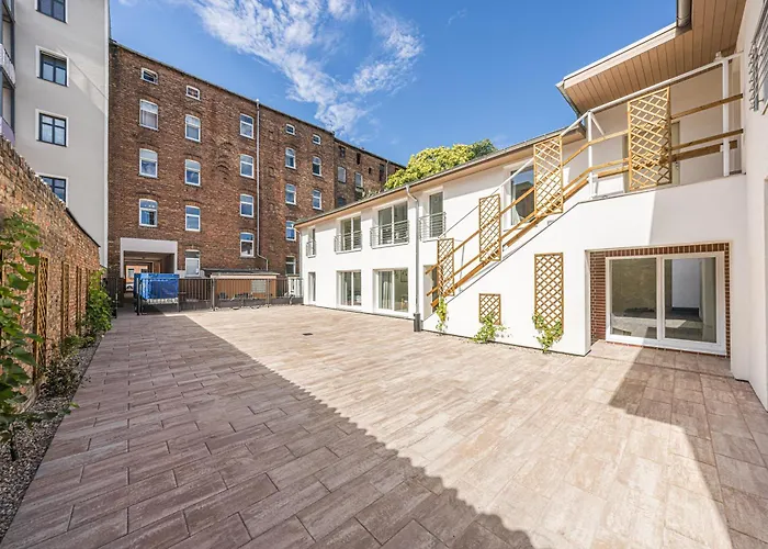 P1 Premium-suite, 4 Zimmer, 105 Qm, Parkplatz *